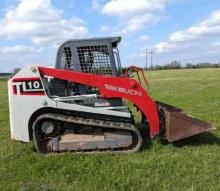 Takeuchi TL10 Skid Loader with Tracks - 568 hours - Like New