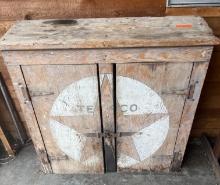 Texaco Cabinet