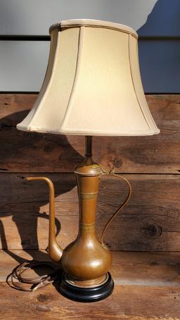 Elegant Bronze Lamp