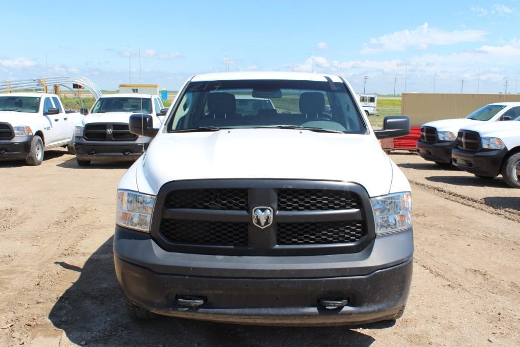 2017 RAM 1500 4x4 crew cab, S/N: 1C6RR7FT3HS738051, 64,880 KM, 6'6" box, Hemi engine V8 5,7L, AC, AM