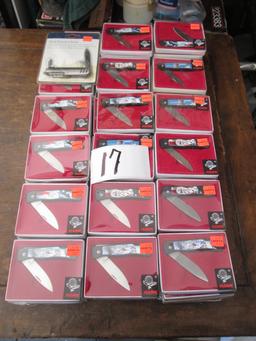 Over 90 Pocket Knives