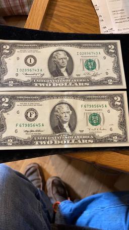 2 Dollar Bills