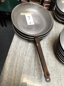 *EACH*VOLLRATH ALUMINUM 12" FRY PANS