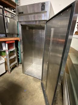 TRUE S/S IN & OUT RACK ROLL-IN REFRIGERATOR MOD. TR1 RRI-1S