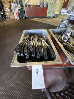 *LOT*ASST SERVING SPOONS