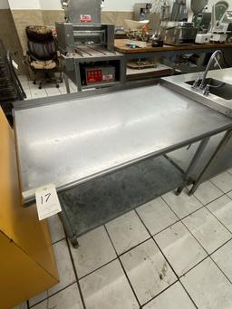 S/S 48"X30" WORKTABLE W/2" BACKSPLASH