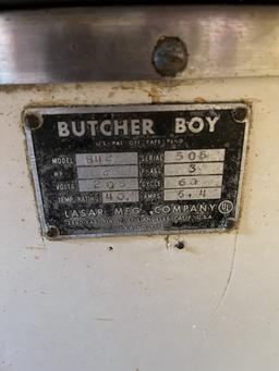 BUTCHER BOY FLOOR MODEL MEAT GRINDER MOD. B42 (MISSING PARTS)