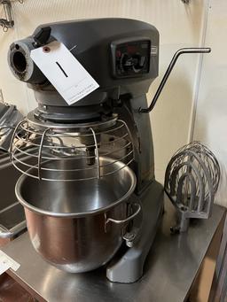 HOBART 20QT MIXER W/BOWL GUARD, S/S BOWL & (2)TOOLS 1PH/115V MOD. HL200