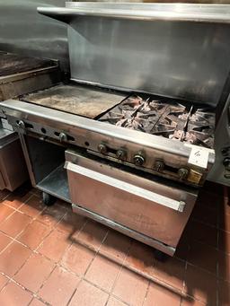 U.S. RANGE S/S 4-BURNER RANGE W/24" GRIDDLE, OVEN & CASTERS (OVEN DOOR NEEDS WORK)