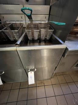 PITCO S/S 35LB 15" FRYER MOD. 35C+