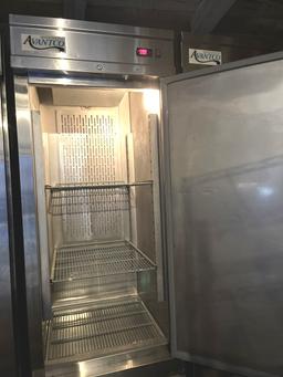 AVANTCO S/S IN & OUT 2-DOOR REFRIGERATOR W/(3)SHELVES & CASTERS MOD. 178CFD1RR