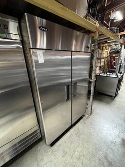 ATOSA S/S 2-DOOR FREEZER W/CASTERS