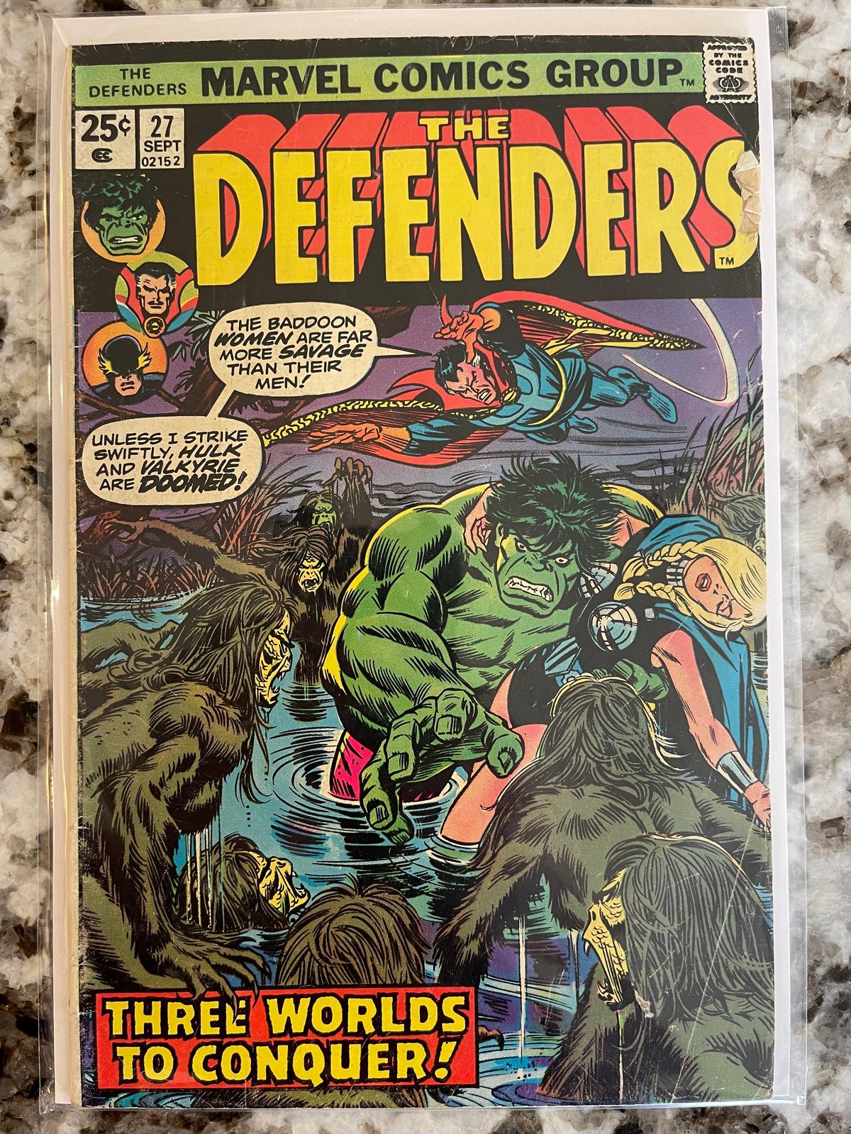 Defenders #27 Marvel 1975 Bronze Age Hulk Doctor Strange and Guardians of the Galaxy