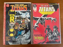 2 Issues The New Teen Titans Comic #24 & #60 DC Comics Copper Age A Lonely Place of Dying