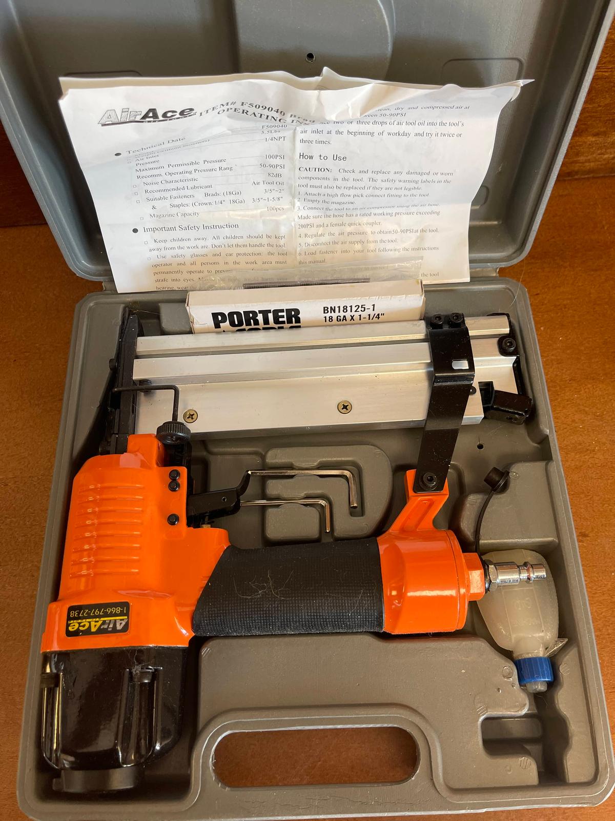 Air Ace Air Tools Brad Nailer / Staple Gun F509040 Excellent Condition Operating Instructions Case w