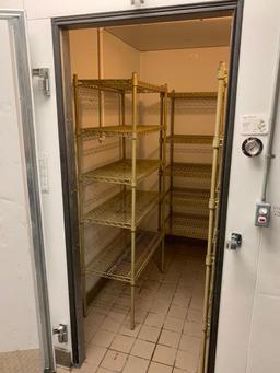 American 7' x 10' x 8' Walk-In Refrigerator w/No Floor Self-Contained