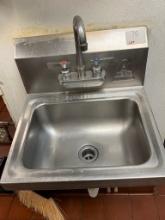 Aero 17" Stainless Steel Wall Mount Hand Sink w/Faucet
