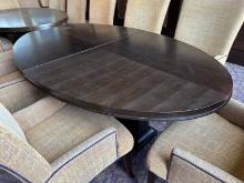 83.5"�L x 49.5"�W x 30.5"�H Extendable Darkwood Table w/Leaf