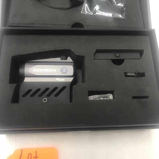 NIB SIG Sauer Romeo 4a