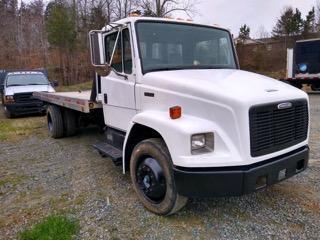 1997 Freightliner FL70 S/A Rollback Truck