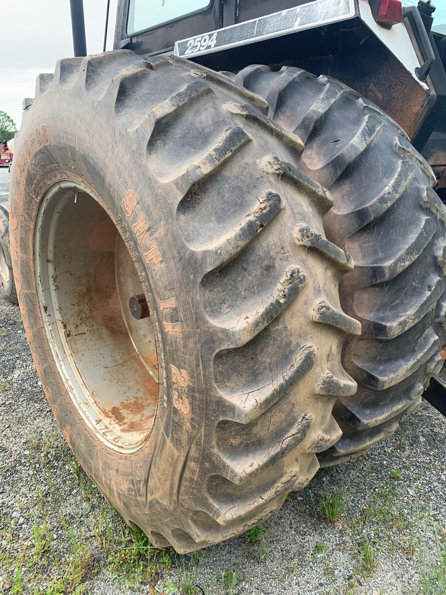 CASE IH 2594 2WD Tractor