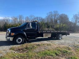 2005 Ford F-650 S/A Rollback Truck