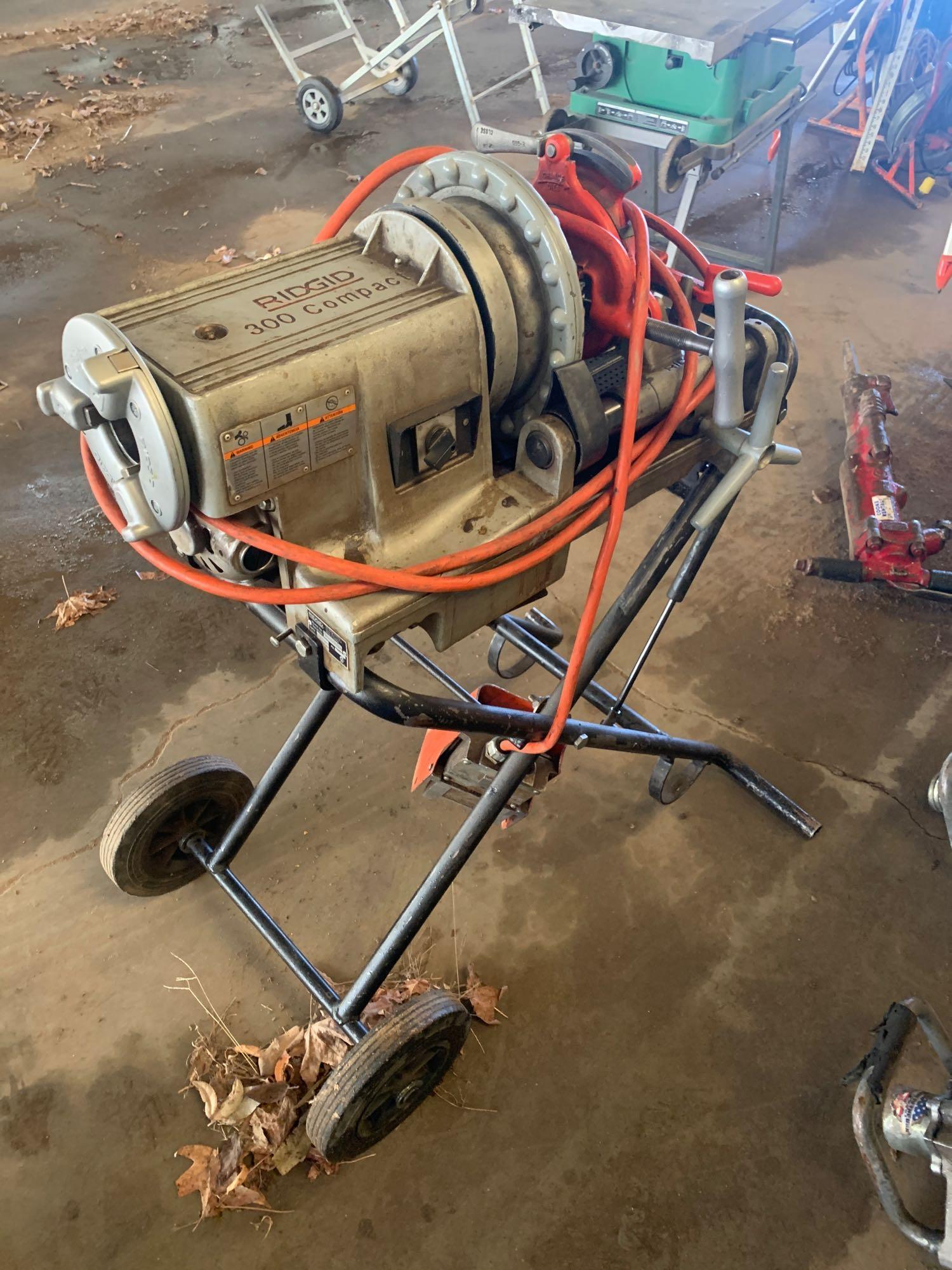 Ridgid 300 Compact Pipe Threader