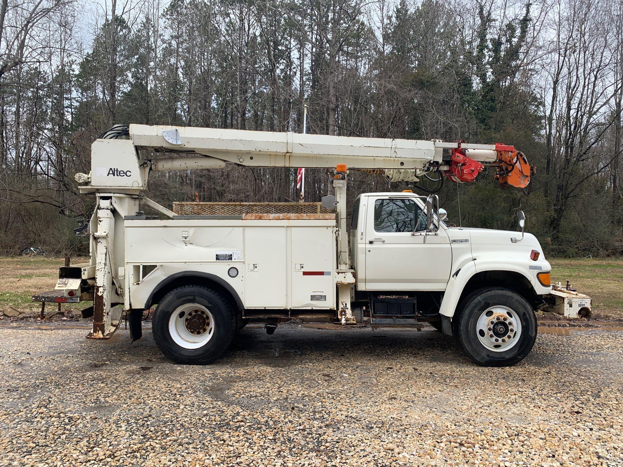 1998 Ford F800 W/ Altec D845-ABC 20,230LB Digger Derrick Truck