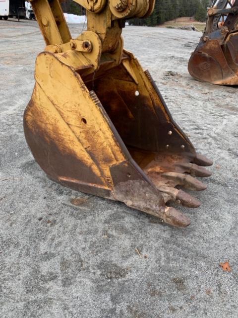 1983 Caterpillar 225 Hydraulic Excavator