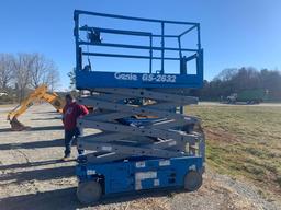 2012 Genie GS-2632 Electric Scissor Lift