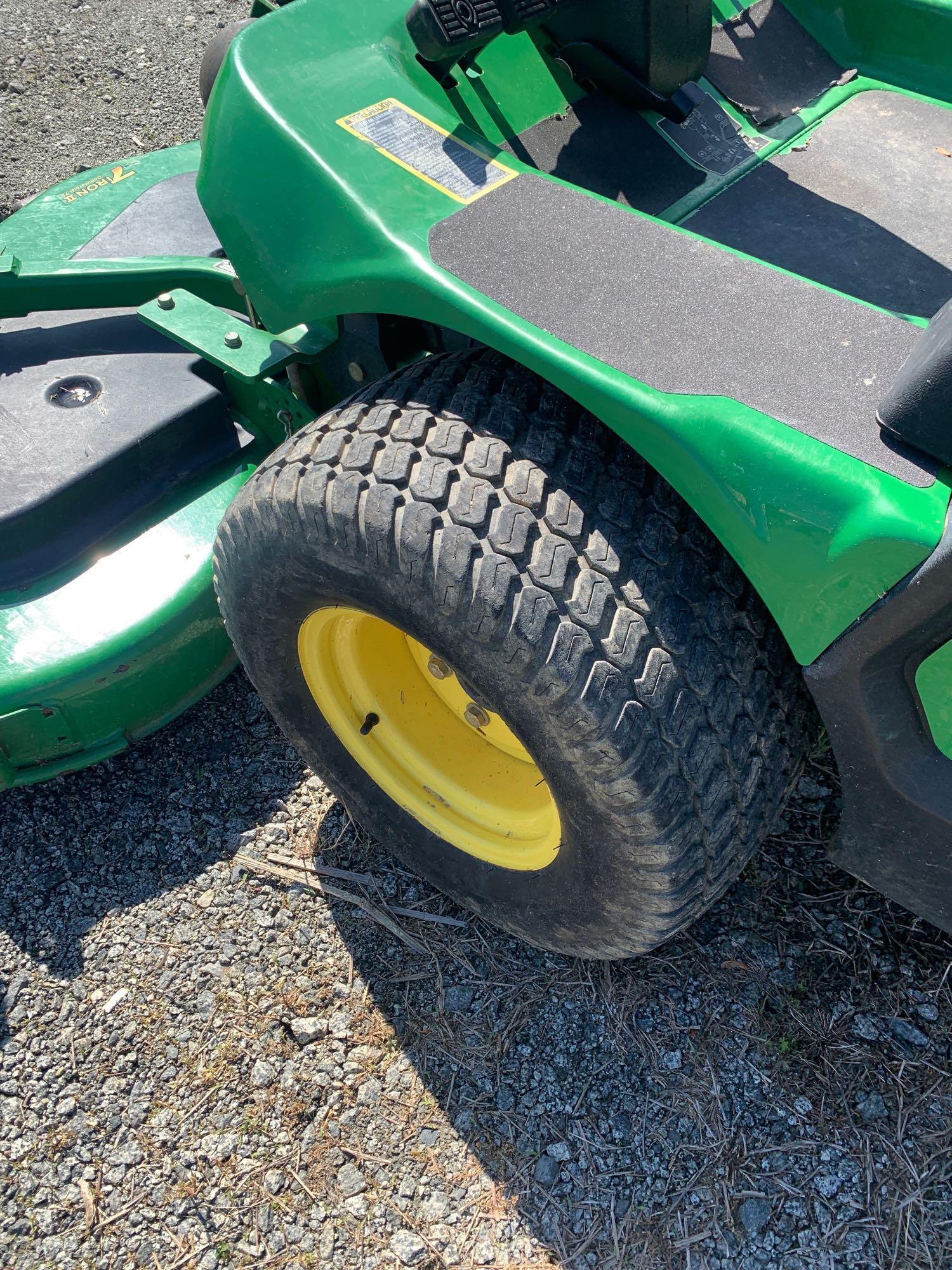 John Deere 1565 Series II 4WD Mower