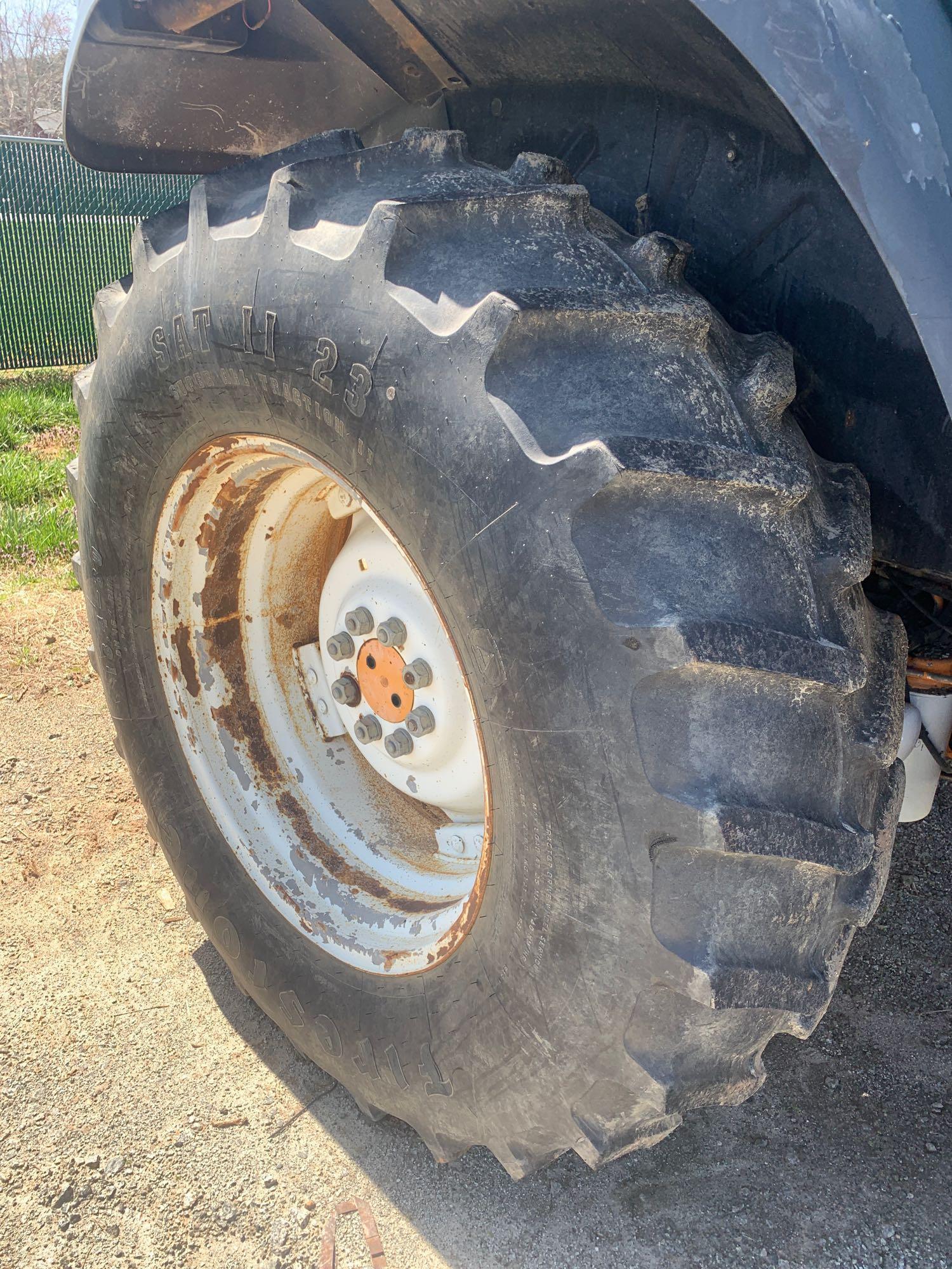 1998 New Holland TS100 2WD Tractor