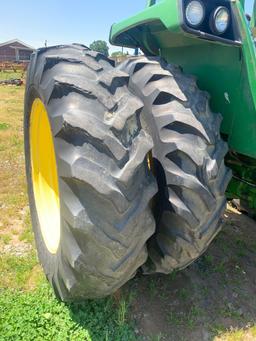 John Deere 4430