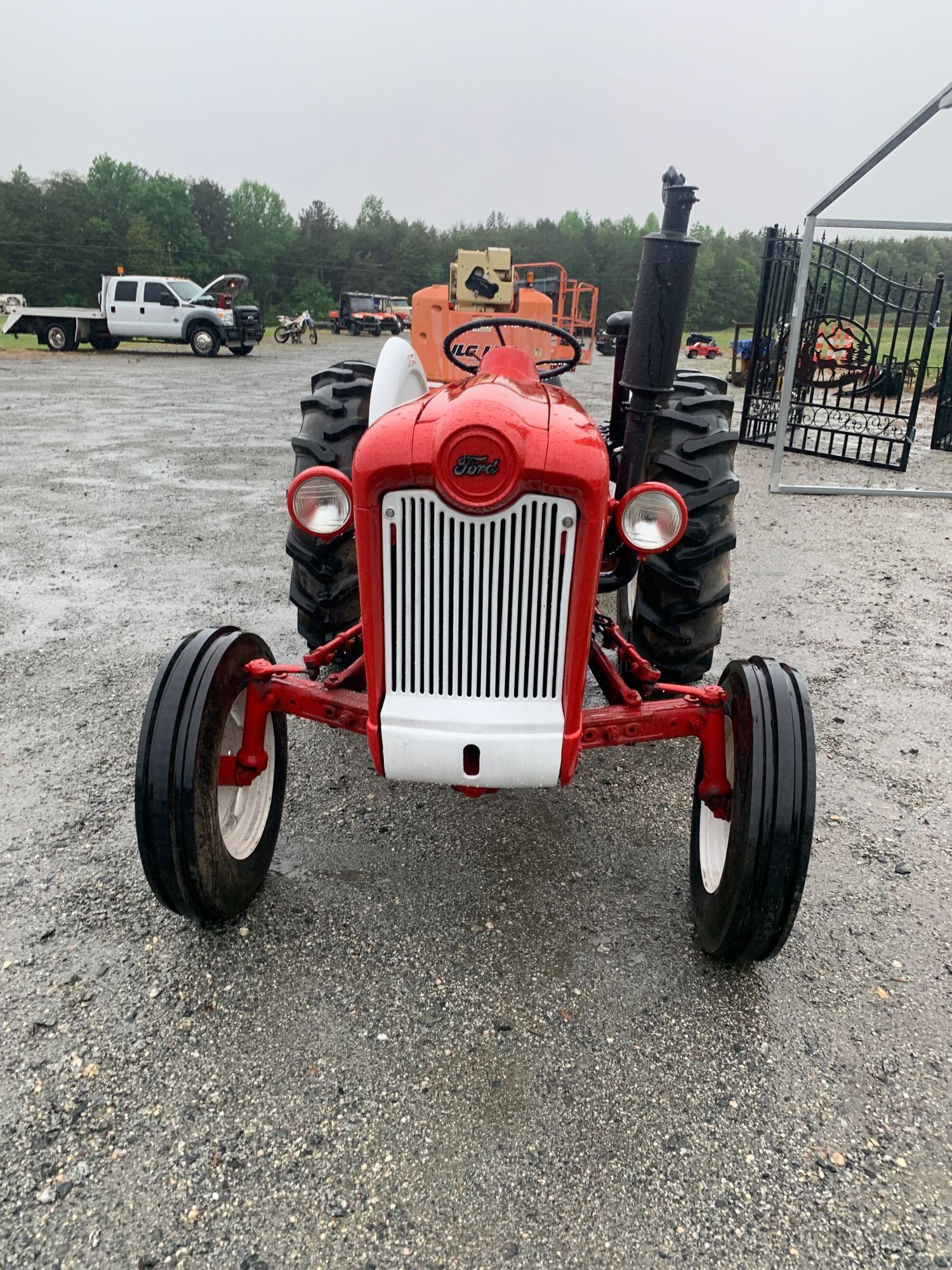 Ford 2WD Tractor w/ Scrape Blade