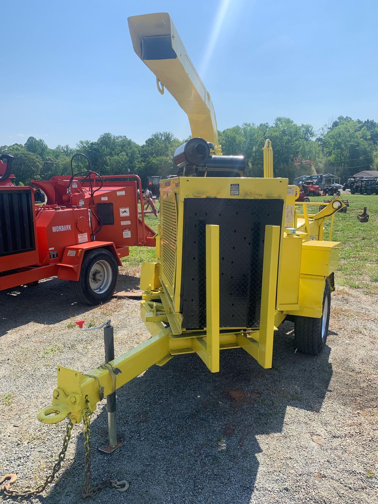 Brush Bandit 200XP Portable Chipper