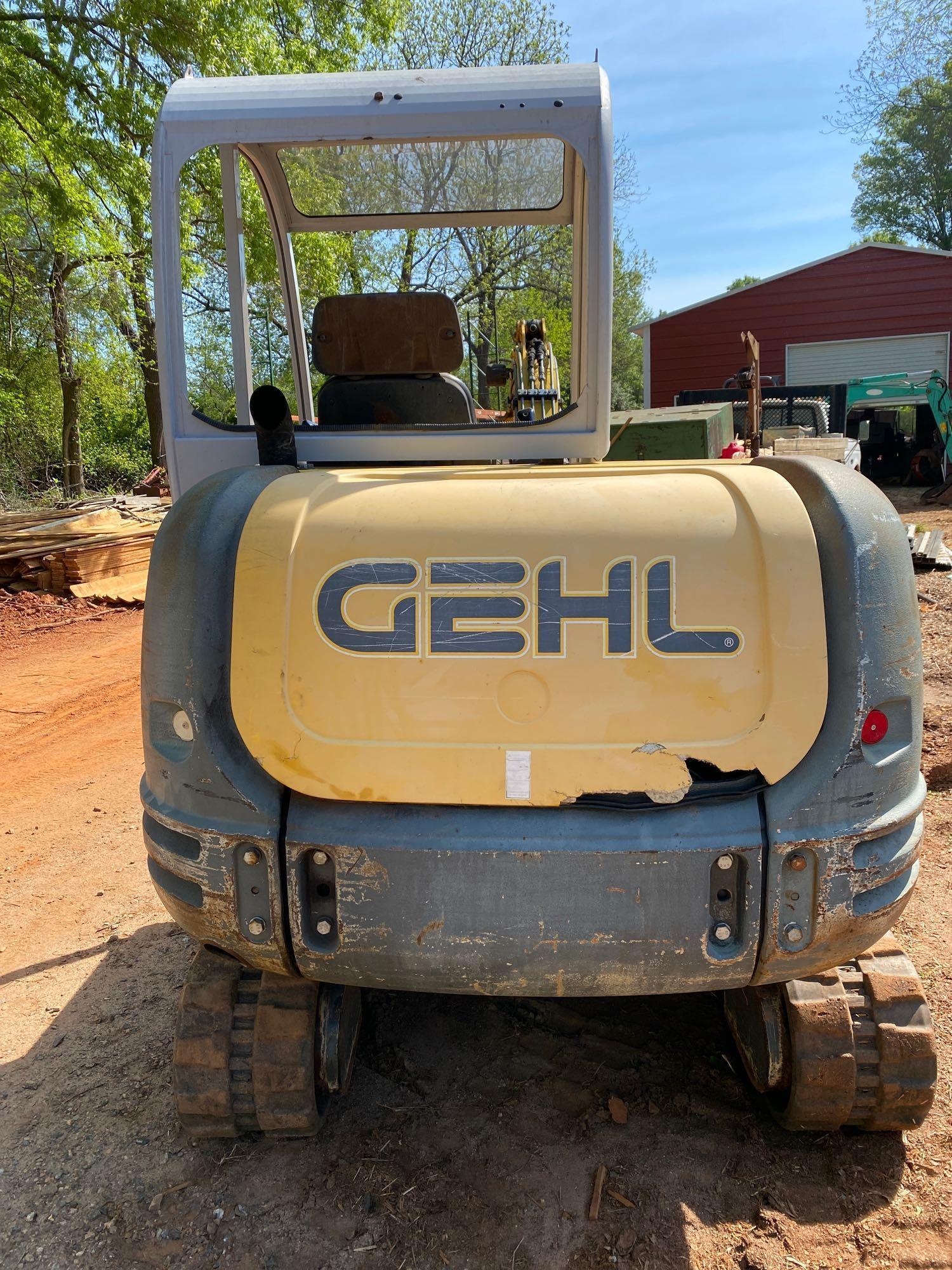 GEHL 353 Mini Excavator