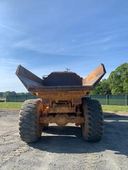 John Deere 250D Articulated Dump Truck