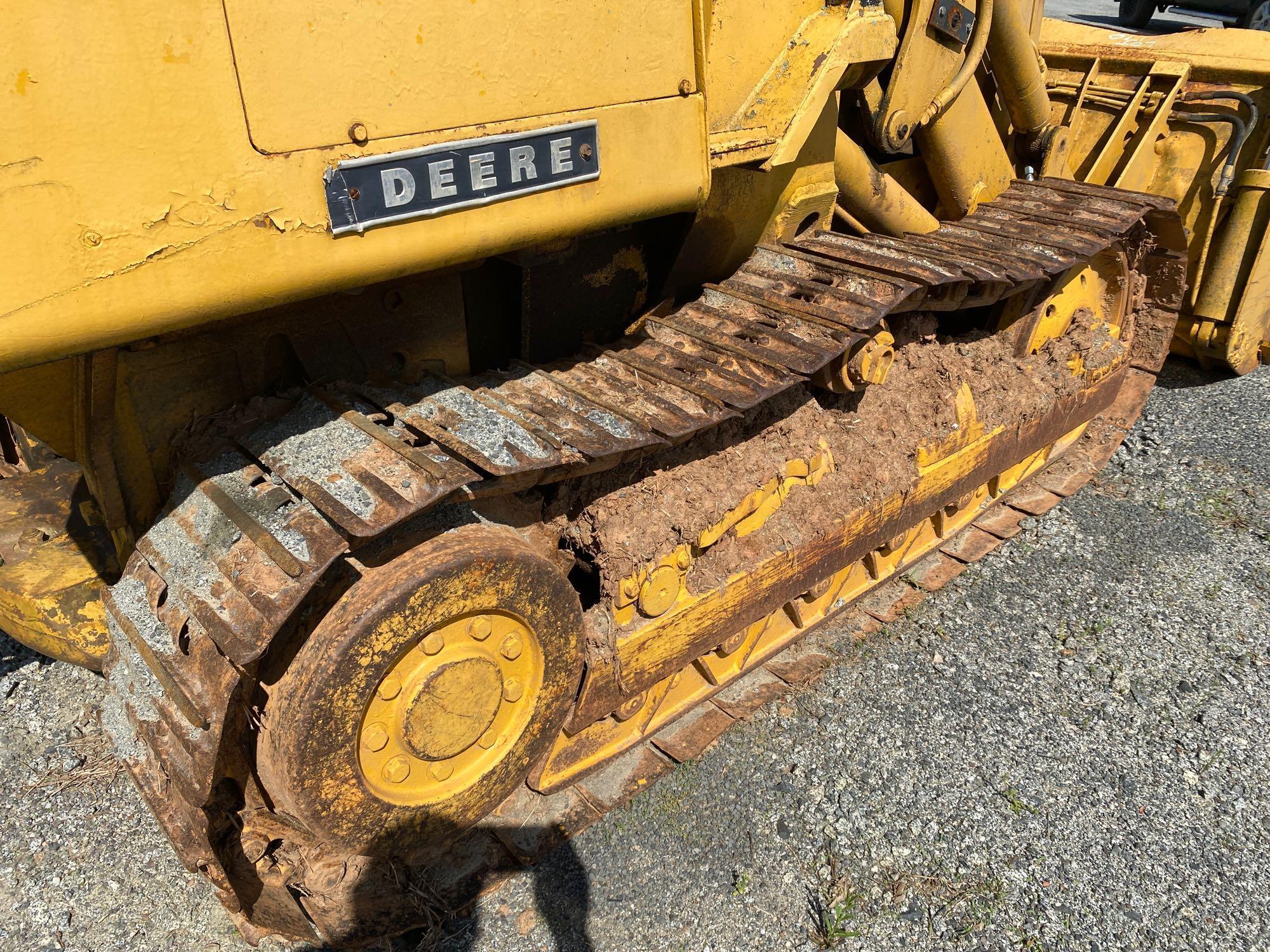 John Deere 455 Crawler Loader