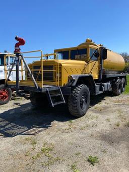 1985 AM General M931A1 6x6 Vacuum Style 5000 Gallon Water Truck