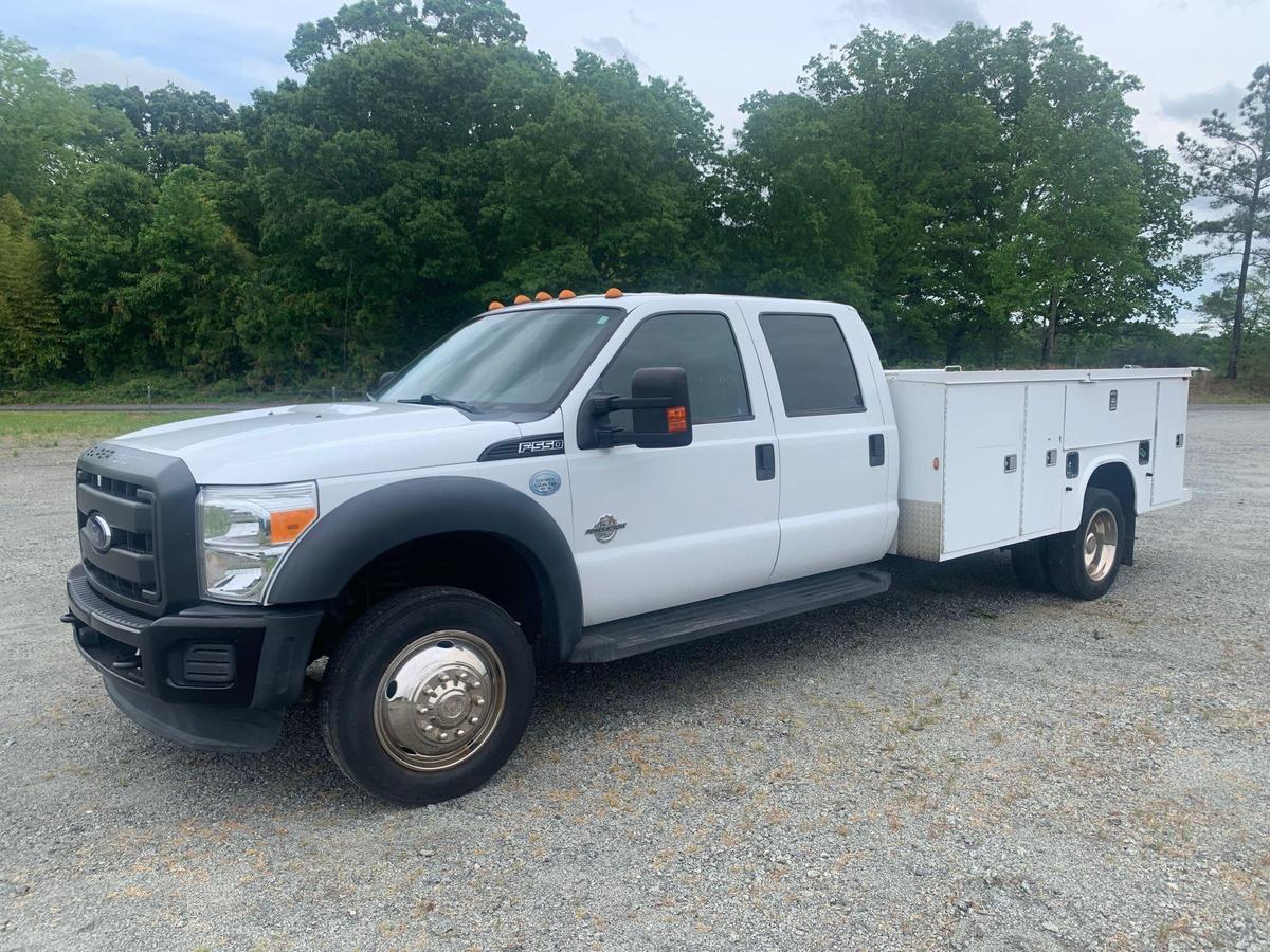 2010 Ford F550 XL Crew Cab Utility Truck