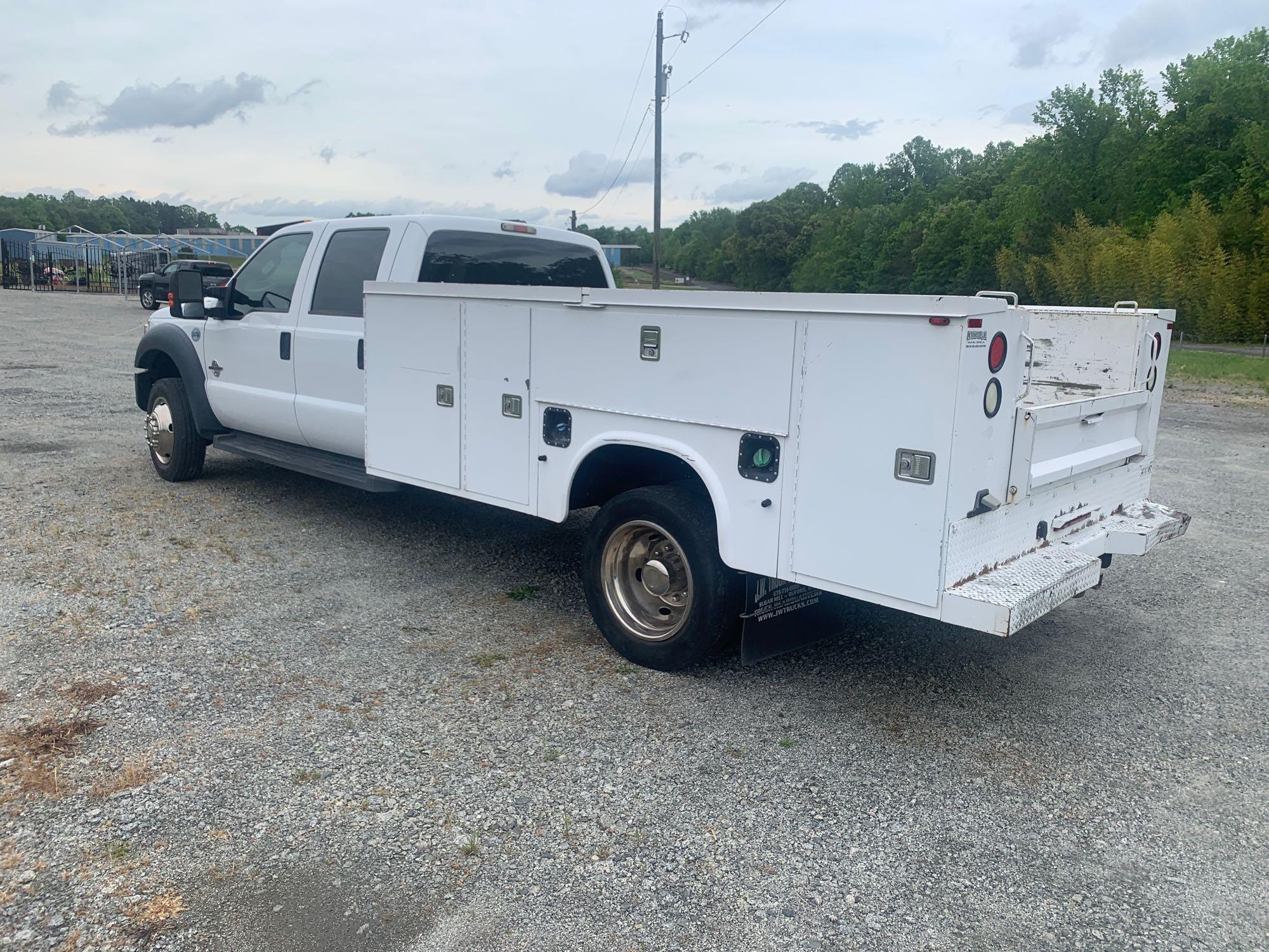 2010 Ford F550 XL Crew Cab Utility Truck