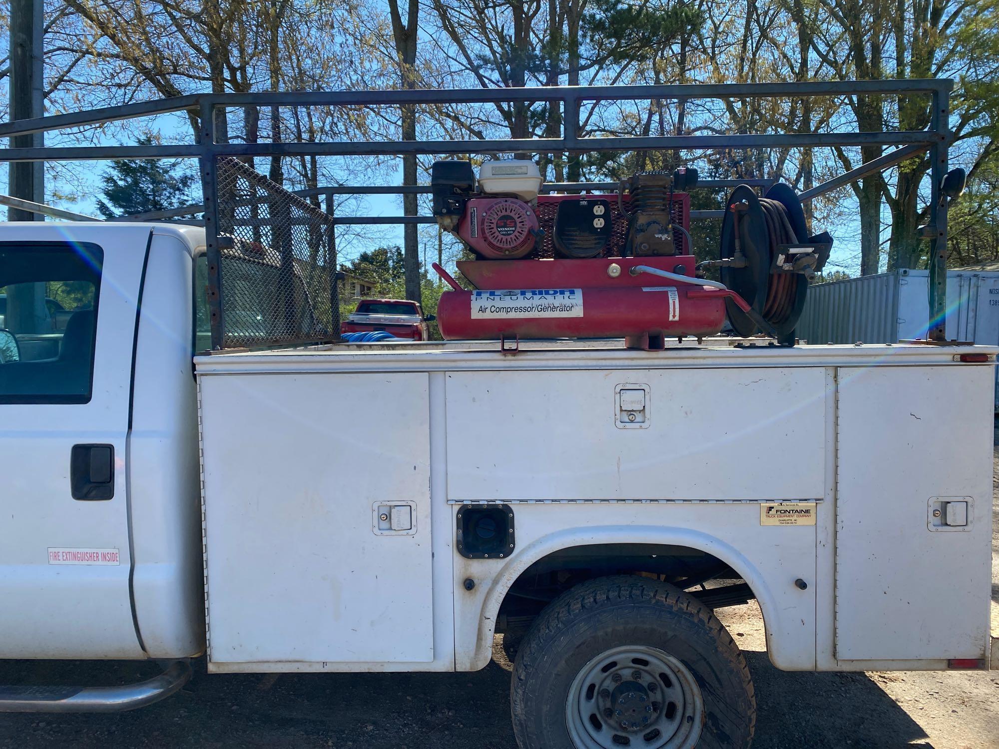 2001 F350 4X4 Crew Cab Service Truck