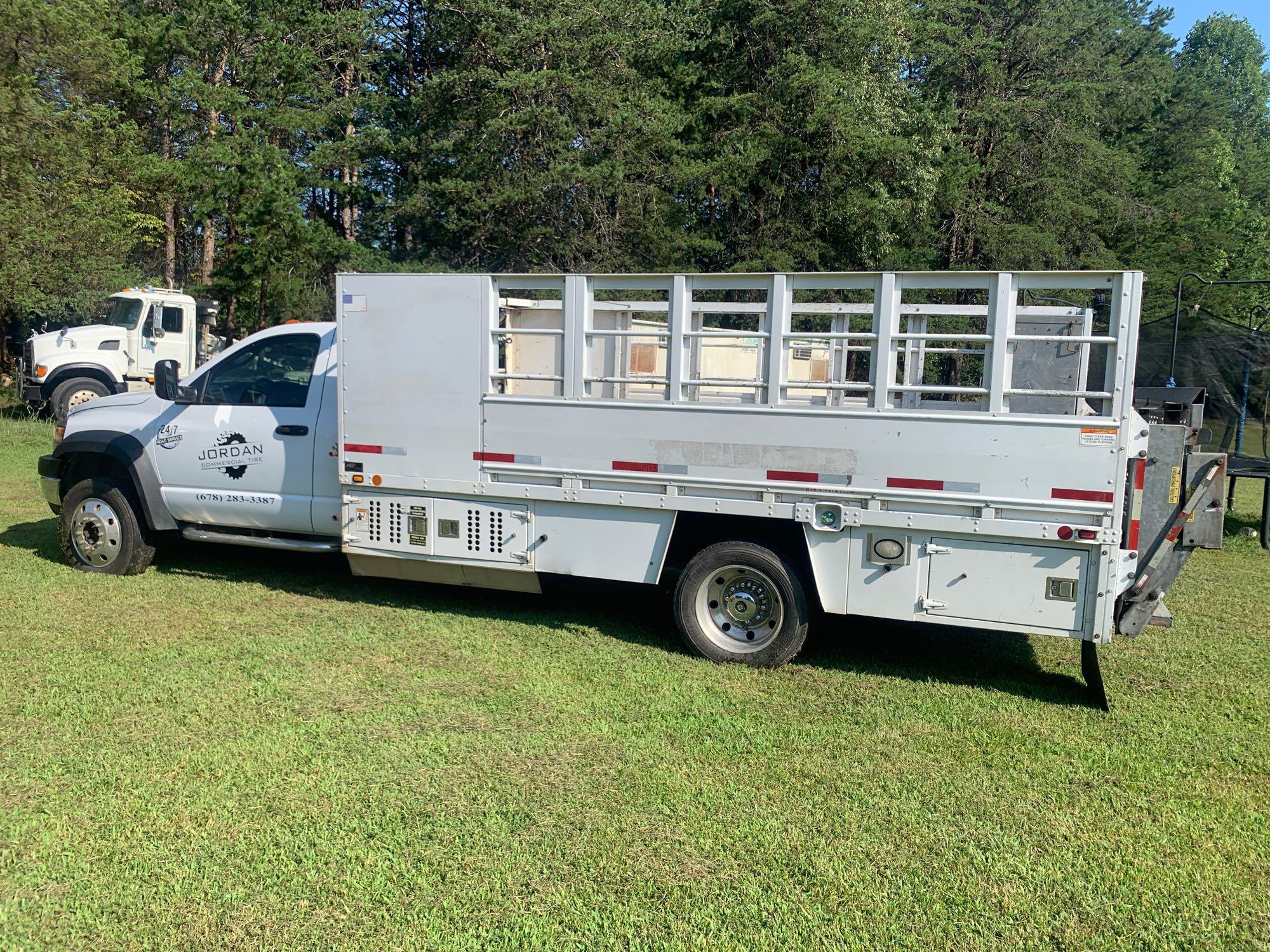 2009 Dodge 4500 Flatbed Truck