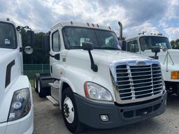 Freightliner Cascadia T/A Truck Tractor