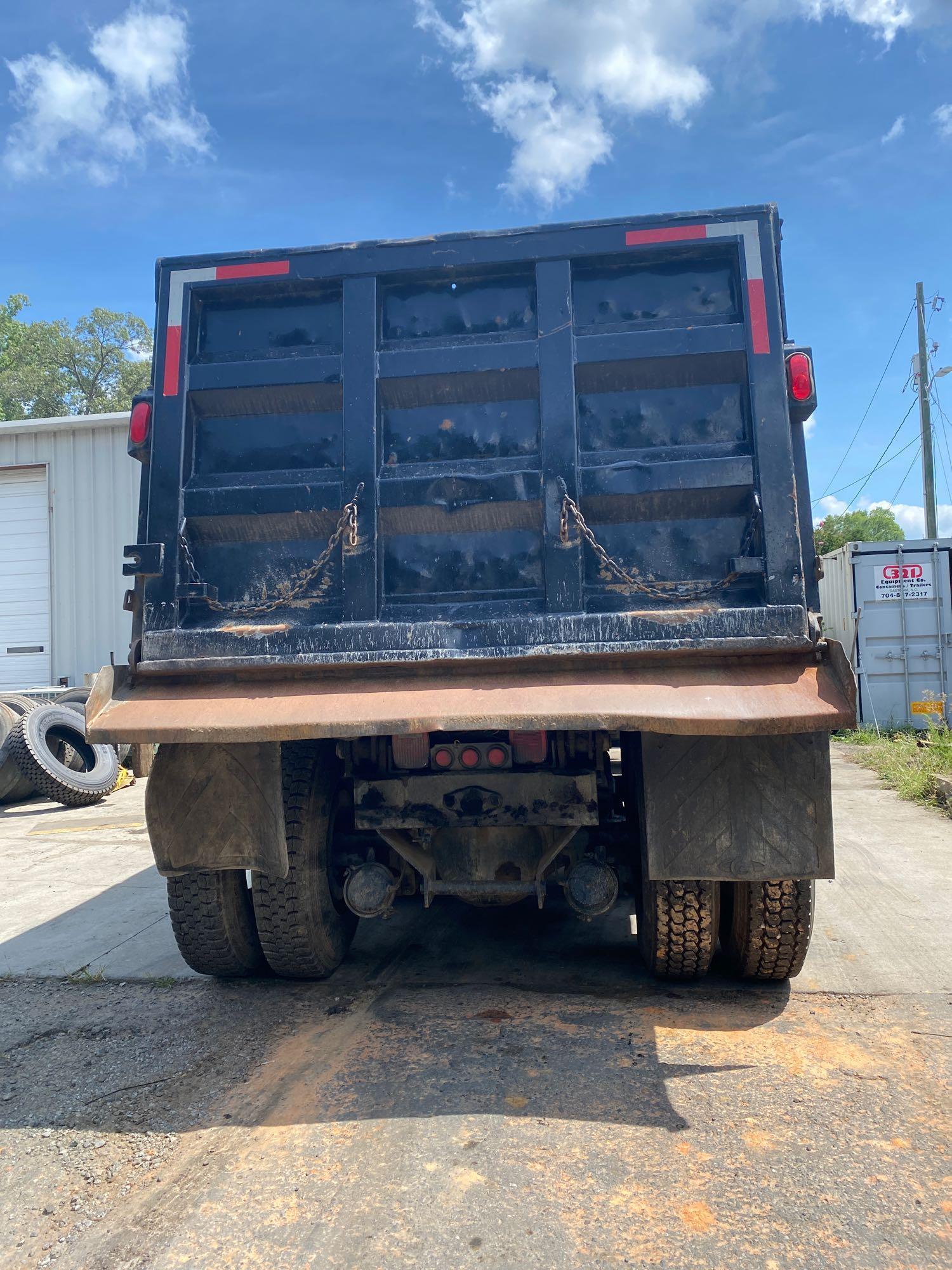 1997 International 2574/6X4 Dump Truck