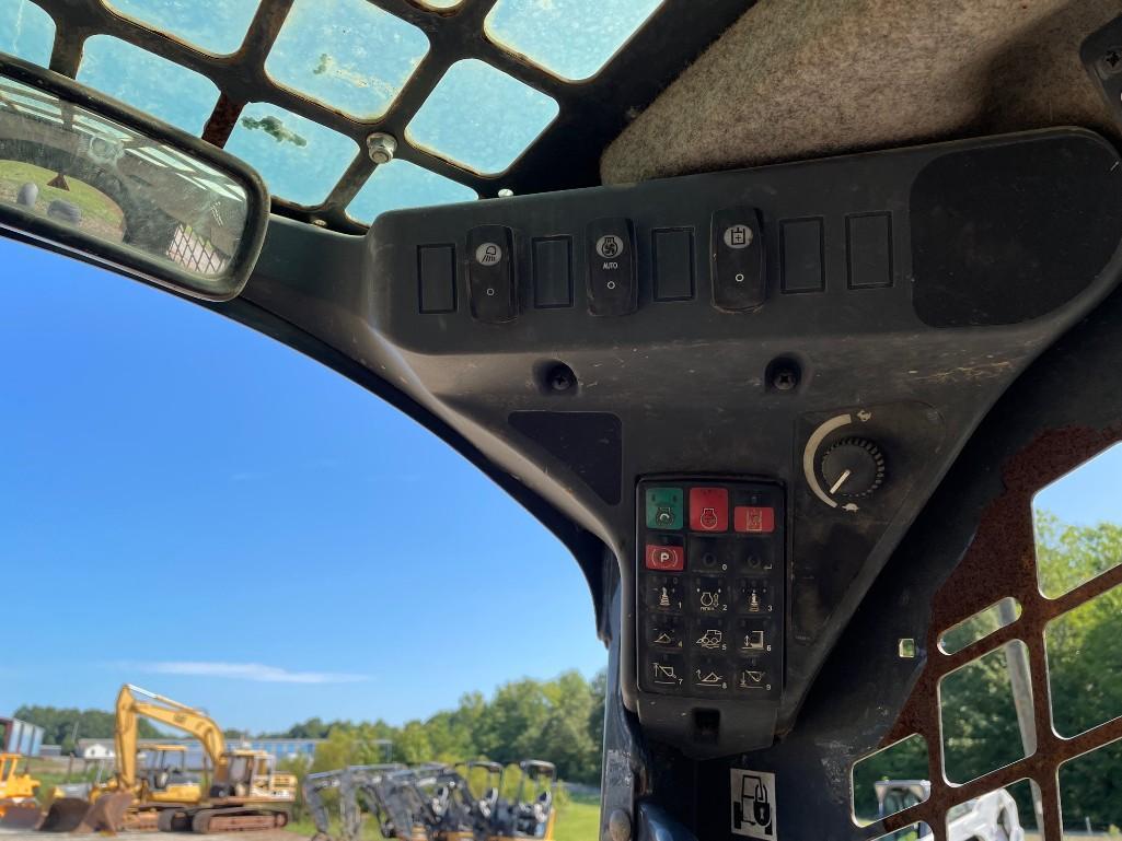 2017 John Deere 333G Crawler Skid Steer