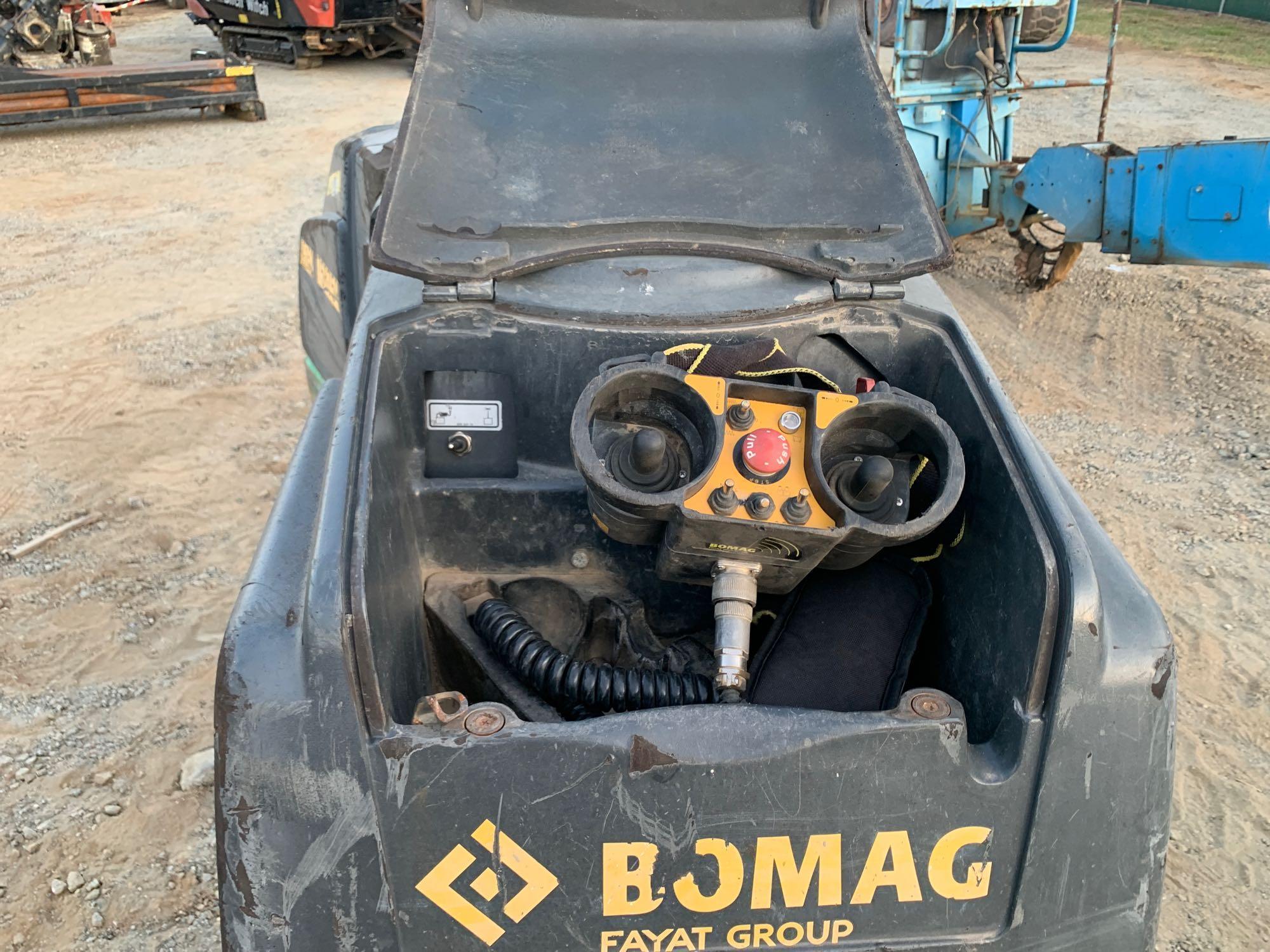 BOMAG BMP8500 TRENCH ROLLER