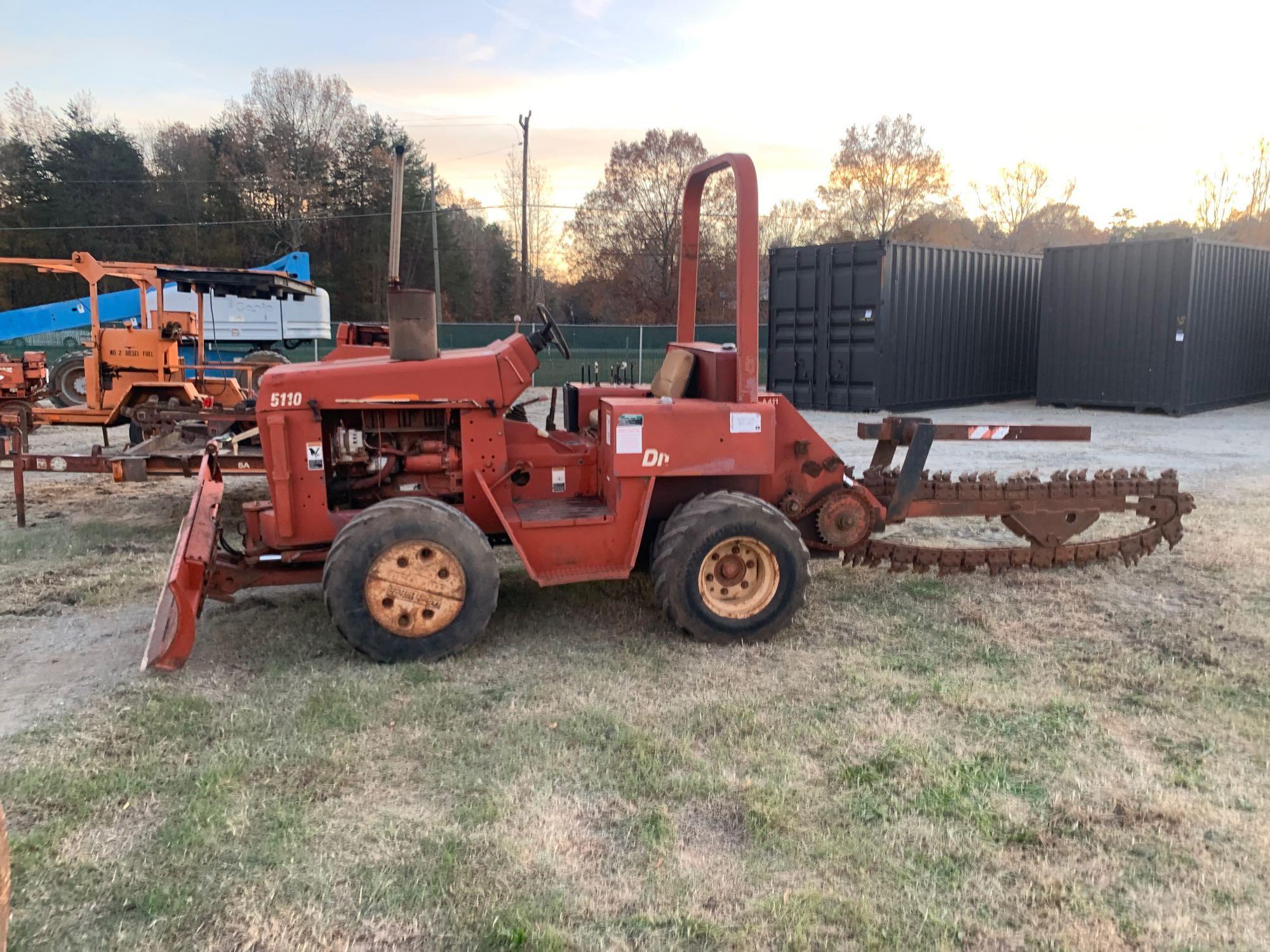 Ditch Witch 5110 4x4 Ride On Trencher