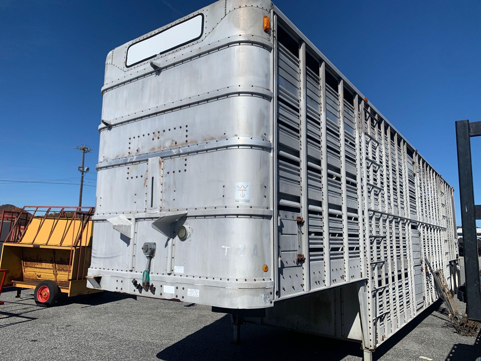 1984 Wilson ADCL-802 Double Deck T/A Aluminum Cattle Trailer