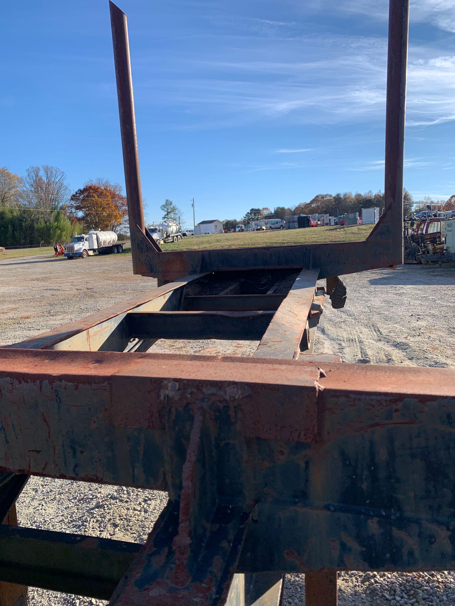 1996 Whites 42FT WFDC T/A Center Drop 4 Bunk Log Trailer